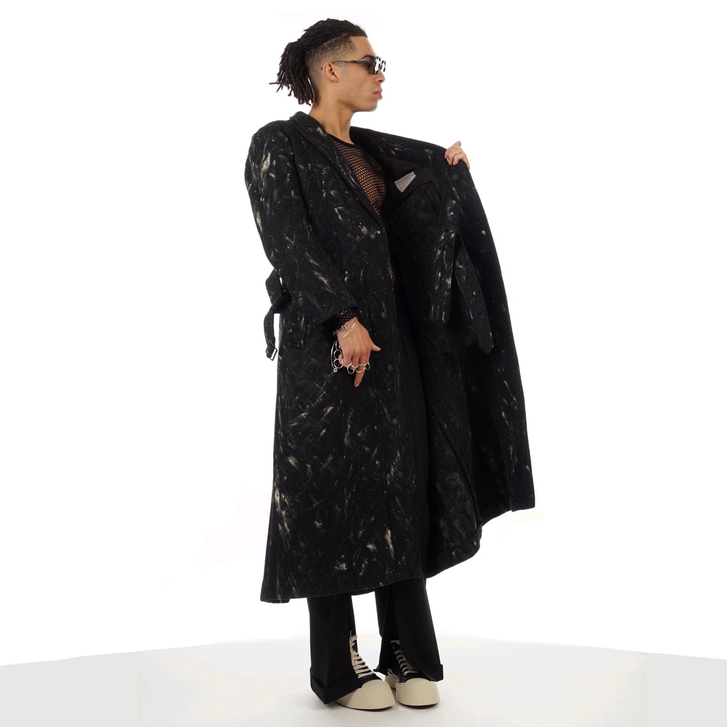 BLACK MARBLE COAT